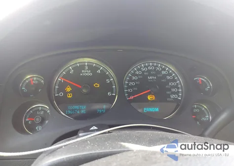 2011 Chevrolet Suburban 1500 Ltz z USA, uszkodzony, nr VIN 1GNSCKE07BR292420